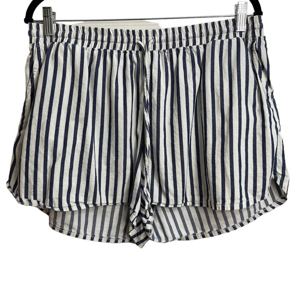 Shorts - XL